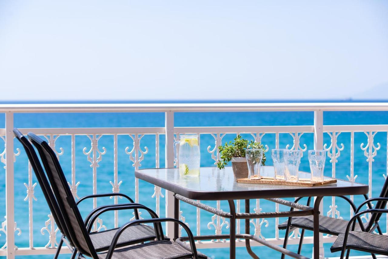 Xenia Suites يميناريا المظهر الخارجي الصورة