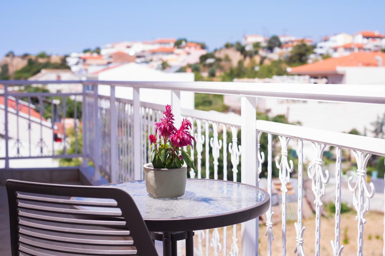 Xenia Suites يميناريا المظهر الخارجي الصورة