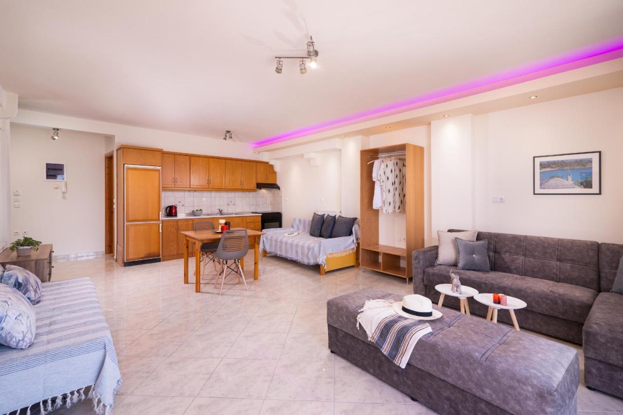 Xenia Suites يميناريا المظهر الخارجي الصورة